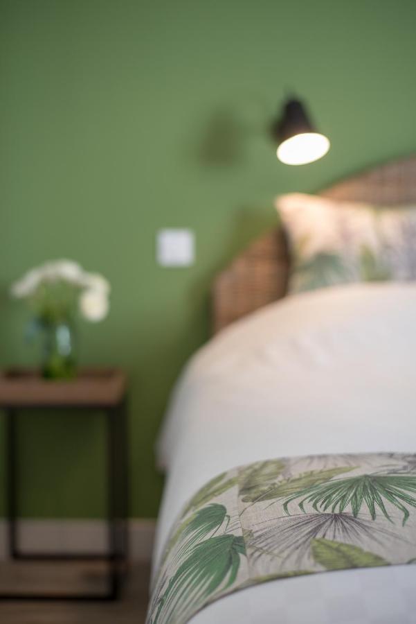 Bed and Breakfast Sur Le Quai Carcassonne Exterior foto